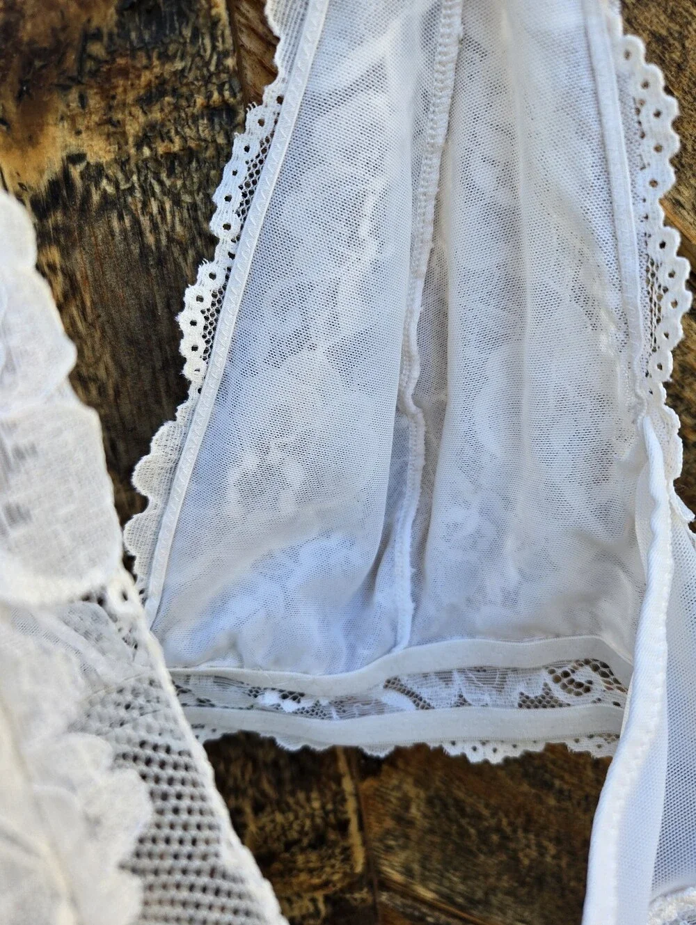 Jessica Simpson Lace Racerback Bralette - Picture 5 of 5